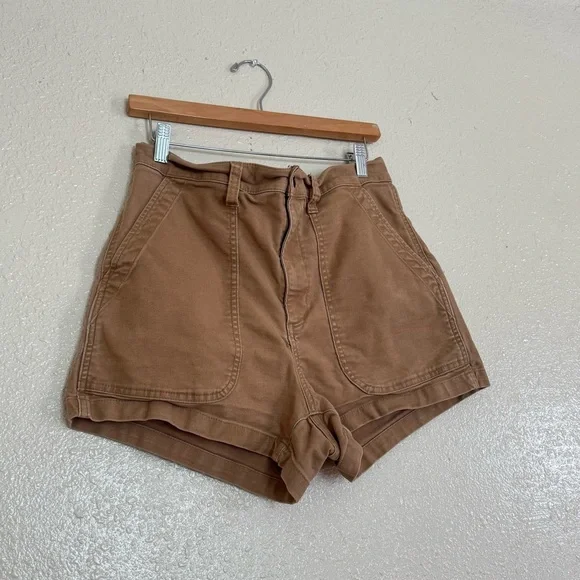 Madewell Perfect Vintage Fatigue Shorts in Camel - Picture 6 of 7